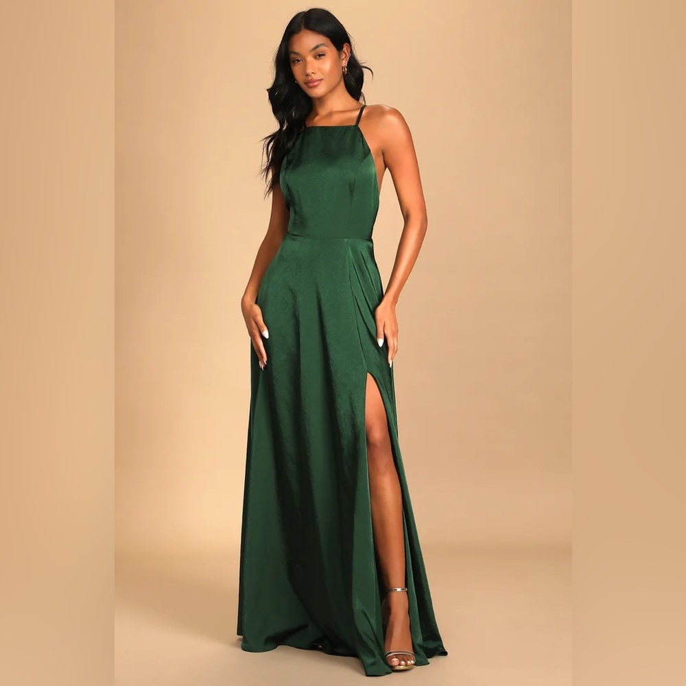 NWT - LULU’s Satin open back Maxi - “Total Beauty”